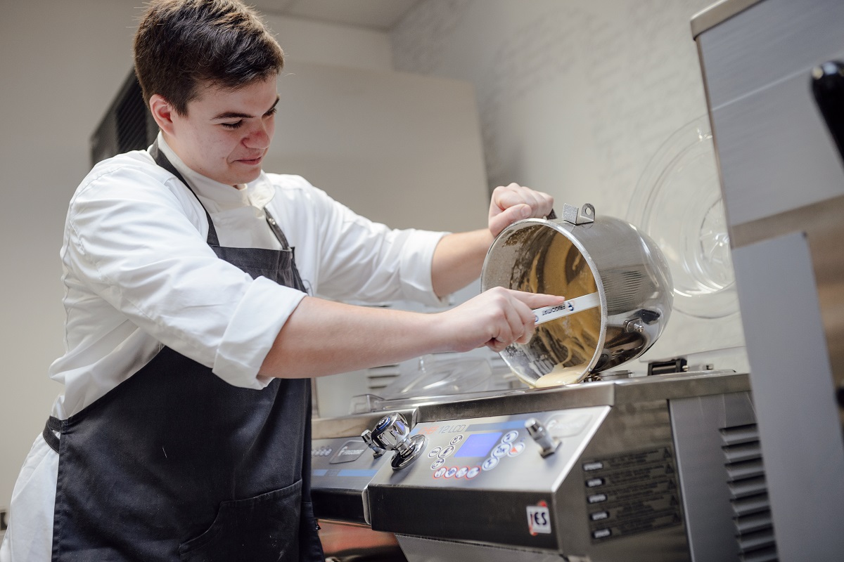 Malý velký pomocník - multifunkční profesionál Frigomat CHEF